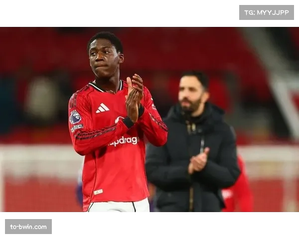 梅努重返英格兰候选名单 曼联中场战力值获认可